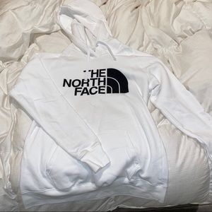 NWOT north face sweatshirt